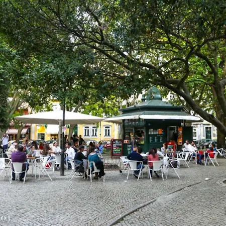 Charming In Authentic Neighborhood Apartman Lisboa